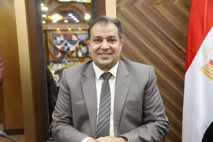 فرحة تعم أروقة الجامعة.. وقرار تاريخي يضع الدكتور أحمد عكاوي أول رئيس لجامعة قنا 19 - جريدة المساء