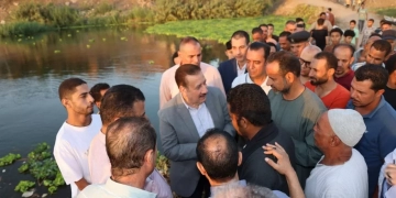 محافظ المنوفية وسط المواقع المتضررة: دعم كامل للأهالي وخطة عاجلة لمواجهة تداعيات الفيضان 1 - جريدة المساء