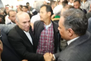 محافظ الشرقية يُؤدي صلاة الجنازة ويقدم واجب العزاء في وفاة د. أحمد عمر هاشم 23 - جريدة المساء محافظ الشرقية يُؤدي صلاة الجنازة ويقدم واجب العزاء في وفاة د. أحمد عمر هاشم 22 - جريدة المساء