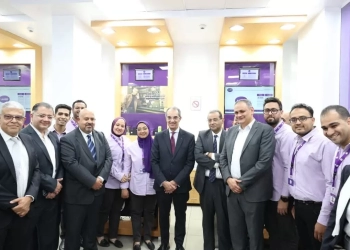 التحول الرقمي يصل قنا.. وزير الاتصالات يتابع تطوير المدارس والخدمات الحكومية والطبية 16 - جريدة المساء