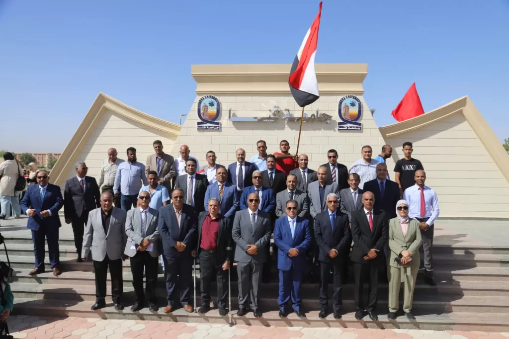 الجامعة تتزين بالأعلام.. جنوب الوادي تحيي الذكرى 52 لنصر أكتوبر 31 - جريدة المساء