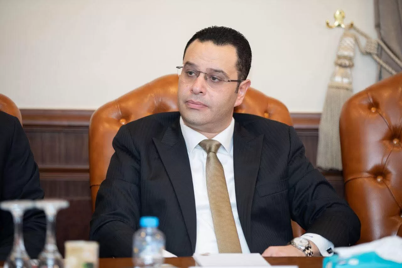 «الشعب الجمهوري» يجتمع بمرشحيه في القائمة الوطنية استعدادًا لانتخابات مجلس النواب 2025 229 - جريدة المساء