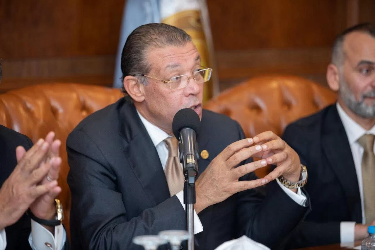 «الشعب الجمهوري» يجتمع بمرشحيه في القائمة الوطنية استعدادًا لانتخابات مجلس النواب 2025 263 - جريدة المساء