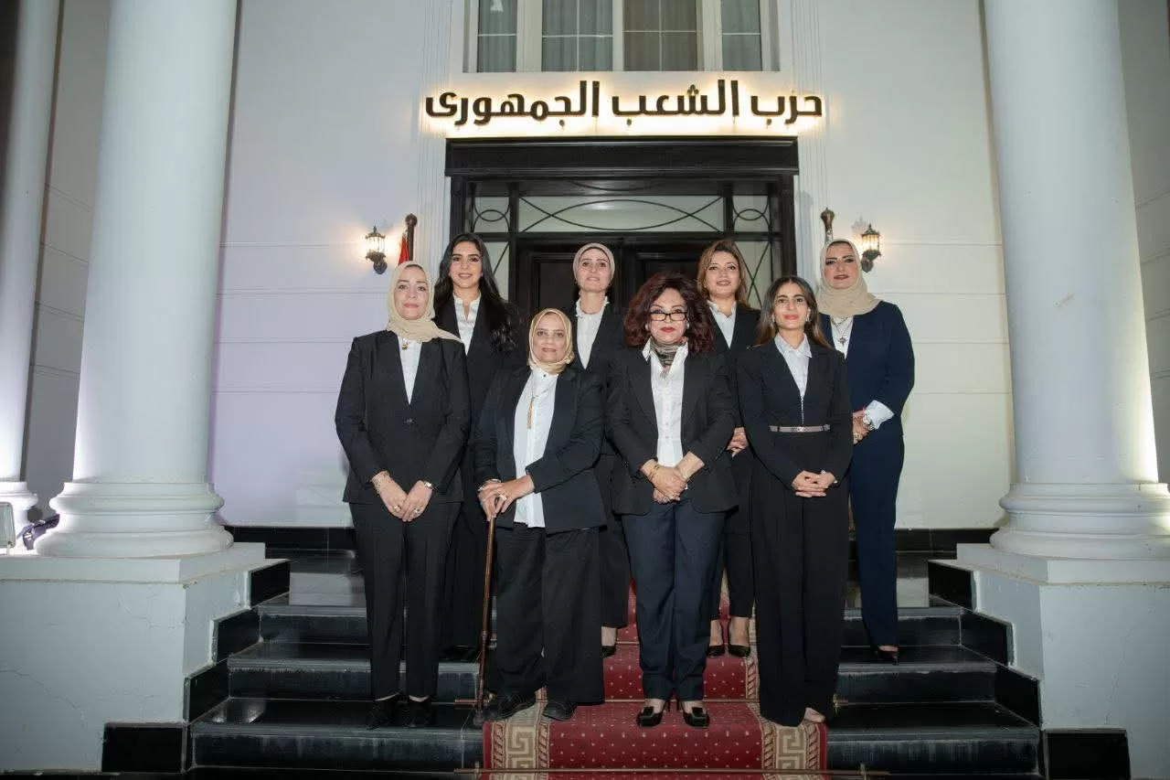 «الشعب الجمهوري» يجتمع بمرشحيه في القائمة الوطنية استعدادًا لانتخابات مجلس النواب 2025 273 - جريدة المساء