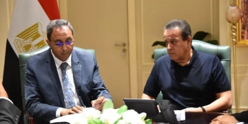 وزير الصحة يبحث مع محافظ قنا تطوير المنظومة الصحية وتحقيق نقلة نوعية في خدمات الصعيد 1 - جريدة المساء