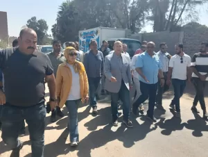 بالصور.. نائب محافظ الجيزة يتابع ميدانيا تطوير طريق الحفرية بين محور كمال عامر وأوسيم 21 - جريدة المساء