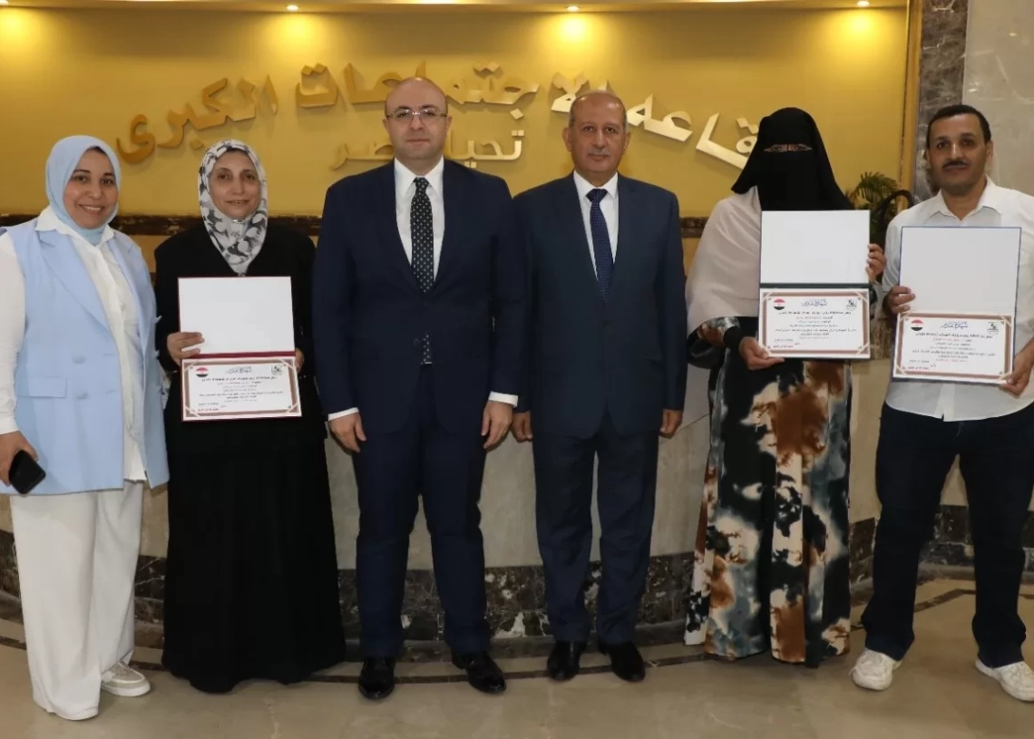 محافظ بني سويف يُكرًم عددا من العناصر المتميزة بوحدات الرصد الميداني بمركزى الواسطي وببا 20 - جريدة المساء محافظ بني سويف يُكرًم عددا من العناصر المتميزة بوحدات الرصد الميداني بمركزى الواسطي وببا 19 - جريدة المساء