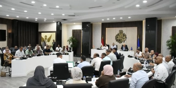 محافظ أسوان يشدد على سرعة إنهاء ملف تقنين وإسترداد أراضى الدولة خلال شهر 2 - جريدة المساء محافظ أسوان يشدد على سرعة إنهاء ملف تقنين وإسترداد أراضى الدولة خلال شهر 1 - جريدة المساء