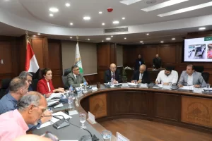 محافظ الجيزة يترأس اجتماع مجلس إدارة جهاز رعاية وتشغيل الشباب 29 - جريدة المساء