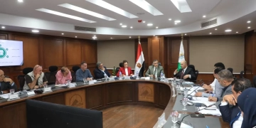 محافظ الجيزة يترأس اجتماع مجلس إدارة جهاز رعاية وتشغيل الشباب 1 - جريدة المساء