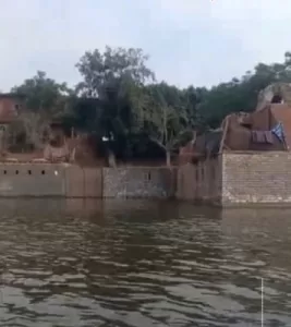المنوفية بين غضب النيل وصمود الأهالي ارتفاع منسوب المياه يغمر منازل وأراضي طرح النهر.. وتحذيرات رسمية بالإخلاء الفوري 28 - جريدة المساء المنوفية بين غضب النيل وصمود الأهالي ارتفاع منسوب المياه يغمر منازل وأراضي طرح النهر.. وتحذيرات رسمية بالإخلاء الفوري 27 - جريدة المساء