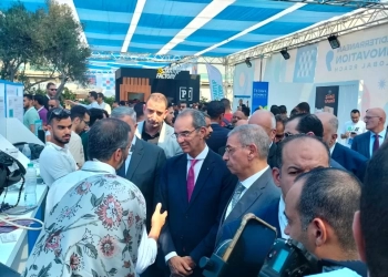 محافظ الإسكندرية، مبادرة كبرى لتحويل المدينة إلى «مدينة ذكية» بالتعاون مع وزارة الاتصالات 23 - جريدة المساء