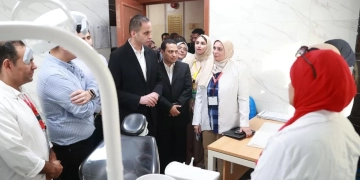 نائب وزير الصحة فى جولته التفقدية بدمياط يشيد بمستوى خدمات "جراحات اليوم الواحد" 1 - جريدة المساء