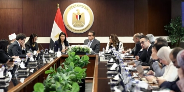 وزير الصحة يهنئ د.خالد العناني بفوزه مديرا عاما لليونسكو 2 - جريدة المساء وزير الصحة يهنئ د.خالد العناني بفوزه مديرا عاما لليونسكو 1 - جريدة المساء