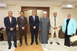 محافظ الجيزة يكرم أوائل الثانوية الأزهرية من أبناء المحافظة بالجمهورية 33 - جريدة المساء