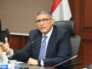 محافظ الجيزة يكرم أوائل الدورات التدريبية 2025: نسعى لتأهيل صف ثانٍ من القيادات يمتلك مهارات الإبداع الإداري 23 - جريدة المساء