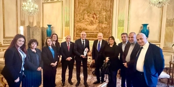 اتحاد الكيانات المصرية فى أوروبا يكرم سفير مصر فى فرنسا 2 - جريدة المساء اتحاد الكيانات المصرية فى أوروبا يكرم سفير مصر فى فرنسا 1 - جريدة المساء