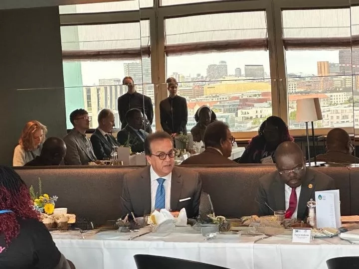 الدكتور خالد عبدالغفار: القضاء على انتقال الأمراض من الأم إلى الطفل بحلول 2030 أولوية صحية عالمية 16 - جريدة المساء