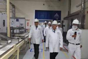 ب280 مليون دولار.. محافظ الجيزة يشهد تدشين خطوط الإنتاج الجديدة لشركة "مارس" ب6 أكتوبر 28 - جريدة المساء ب280 مليون دولار.. محافظ الجيزة يشهد تدشين خطوط الإنتاج الجديدة لشركة "مارس" ب6 أكتوبر 27 - جريدة المساء