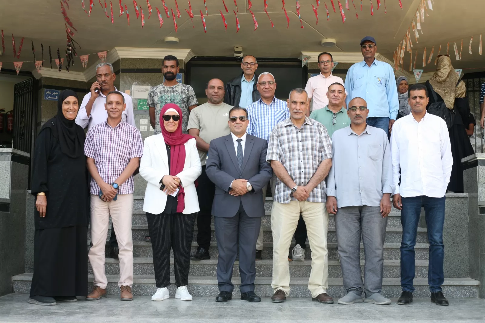 رئيس جامعة جنوب الوادي يتابع المشروعات التطويرية بالمدن الجامعية 24 - جريدة المساء رئيس جامعة جنوب الوادي يتابع المشروعات التطويرية بالمدن الجامعية 23 - جريدة المساء