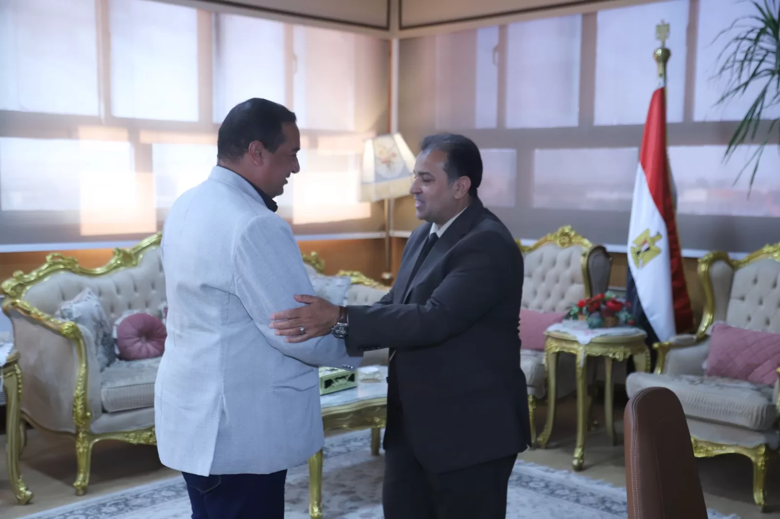 رئيس جامعة قنا يكشف في حواره لـ«المساء» أسباب الإسراع بعملية التحول الرقمي 22 - جريدة المساء رئيس جامعة قنا يكشف في حواره لـ«المساء» أسباب الإسراع بعملية التحول الرقمي 21 - جريدة المساء