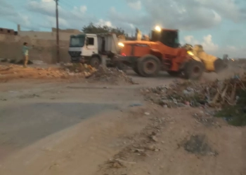 استمرار حملة تنظيف شوارع مطروح والمحافظ يشيد بالاعمال 25 - جريدة المساء