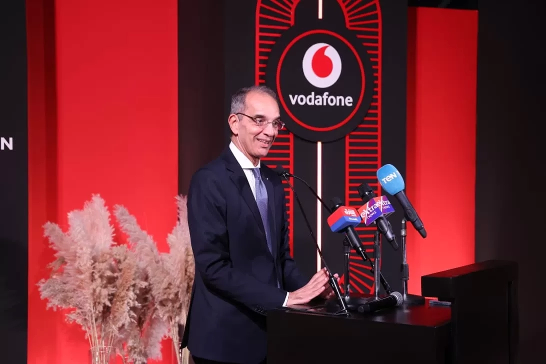 وزيرا الاتصالات والسياحة يشهدان توقيع اتفاقية بين شركة ليجاسى للتنمية والإدارة مشغل الخدمات بالمتحف المصرى الكبير وشركة فودافون مصر 19 - جريدة المساء