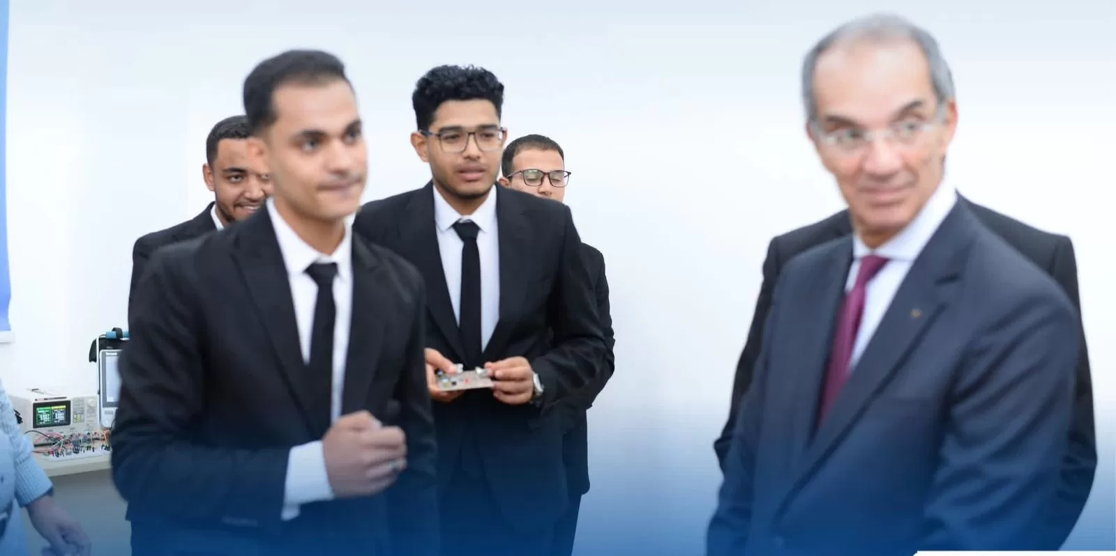 "الروبوت أرم".. مشروع مصري رائد يجمع بين الذكاء الصناعي والتطبيقات العسكرية والطبية 21 - جريدة المساء