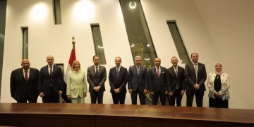 وزيرا الاتصالات والسياحة والآثار يشهدان توقيع بروتوكول تعاون لرقمنة المحتوى الأثرى 2 - جريدة المساء وزيرا الاتصالات والسياحة والآثار يشهدان توقيع بروتوكول تعاون لرقمنة المحتوى الأثرى 1 - جريدة المساء