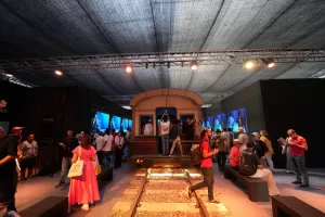 افتتاح معرض "باب الحديد" احتفاء بمئوية مبكرة للراحل يوسف شاهين 22 - جريدة المساء افتتاح معرض "باب الحديد" احتفاء بمئوية مبكرة للراحل يوسف شاهين 21 - جريدة المساء