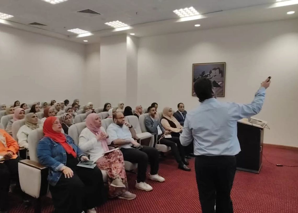 الصحة : تواصل برنامج «درّب فريقك» لتعزيز مهارات فرق الجودة بالمنشآت الصحية 19 - جريدة المساء