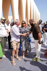 "مقتنيات شخصية وملابس الشخصيات".. افتتاح معرض "50 سنة يسرا" بمهرجان الجونة السينمائي 20 - جريدة المساء