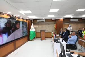 محافظ الجيزة يتابع انتظام مواقف السرفيس من داخل مركز "الشبكة الوطنية للطوارئ" 65 - جريدة المساء