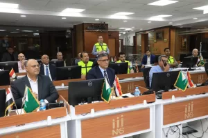 محافظ الجيزة يتابع انتظام مواقف السرفيس من داخل مركز "الشبكة الوطنية للطوارئ" 69 - جريدة المساء