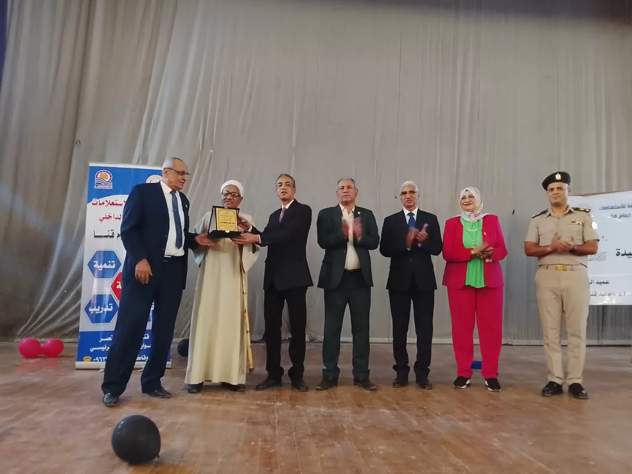 مجمع إعلام قنا يحتفل بذكرى انتصارات أكتوبر بالمعهد العالي للخدمة الاجتماعية 27 - جريدة المساء