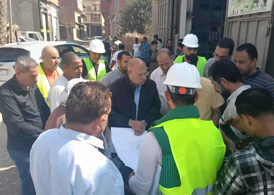 نائب محافظ الحيزة يتابع مشروع الصرف الصحي بقرية منيل شيحة: تنفيذ الوصلات المنزلية قريبا 75 - جريدة المساء