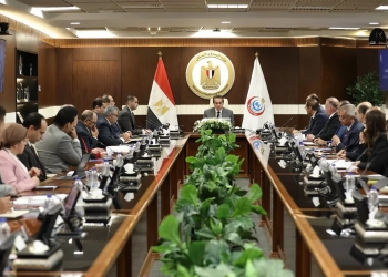 وزير الصحة يستعراض الخريطة الصحية لمحافظة المنيا تمهيدًا لدخولها منظومة التأمين الصحي 31 - جريدة المساء