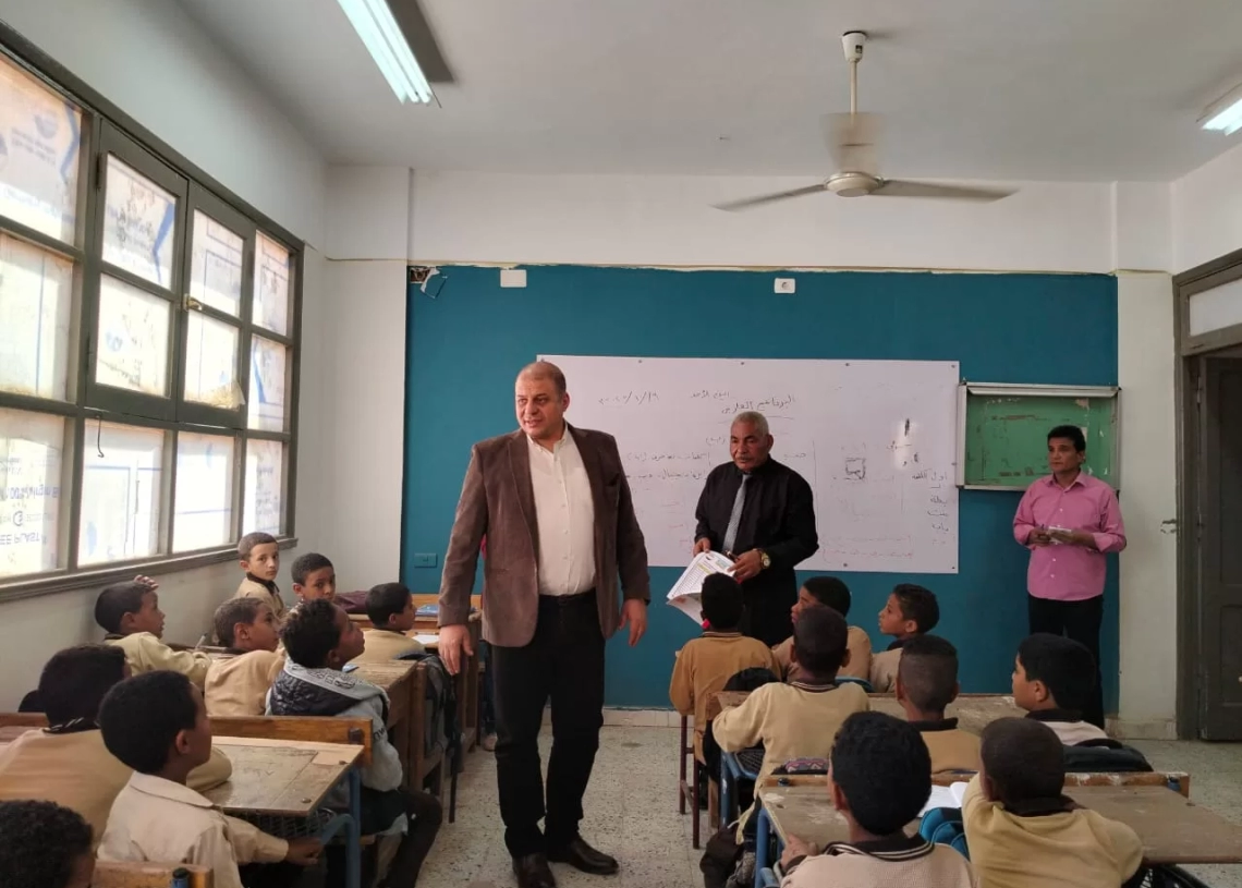 وكيل تعليم قنا: لا تهاون في إثبات حضور الغائبين.. ومحاسبة المخالفين لضمان الانضباط المدرس 18 - جريدة المساء