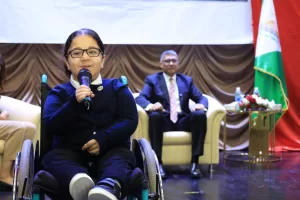 تحت رعاية السيدة انتصار السيسي.. محافظة الجيزة و"القومي لذوي الإعاقة" يطلقان المبادرة القومية "أسرتي قوتي" بديوان المحافظة- صور 53 - جريدة المساء