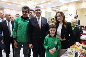 تحت رعاية السيدة انتصار السيسي.. محافظة الجيزة و"القومي لذوي الإعاقة" يطلقان المبادرة القومية "أسرتي قوتي" بديوان المحافظة- صور 43 - جريدة المساء