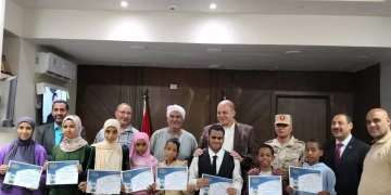 وكيل تعليم قنا يكرم حفظة القرآن الكريم والفائزين في مسابقة الثقافة الإسلامية 1 - جريدة المساء