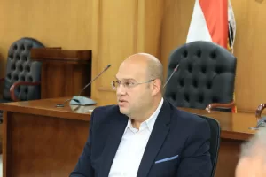 نائب محافظ الجيزة يتابع مشروعات المياه والصرف الصحي بمركزي الصف وأطفيح 21 - جريدة المساء