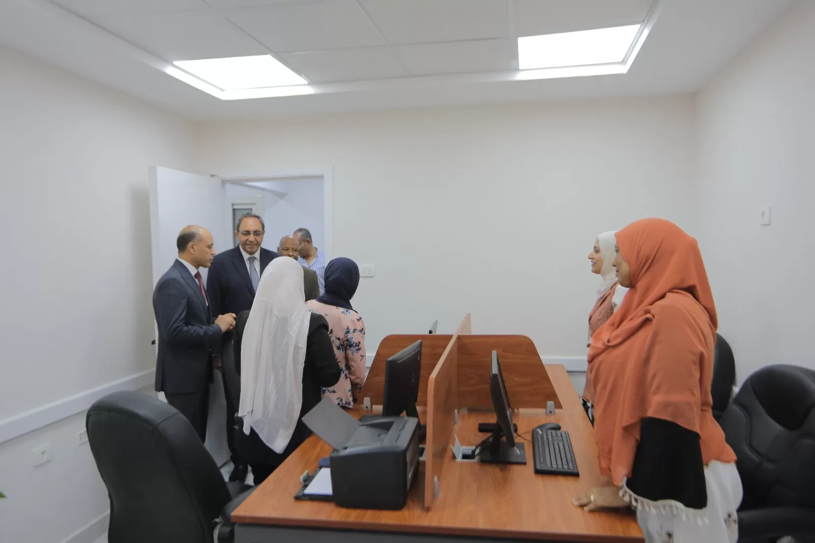 محافظ قنا يفتتح مبنى مديرية التموين بعد تطويره ويطلق مبادرة لتكريم المتميزين 27 - جريدة المساء