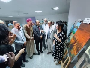 محافظ مطروح يلتقي فنانى ملتقى الفن والحياه بعد عودتهم من سيوة 21 - جريدة المساء