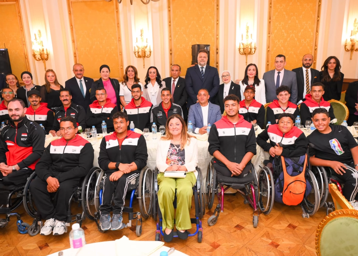 "مايا مرسي" تكرم أبطال مصر في كرة السلة للكراسي المتحركة 19 - جريدة المساء