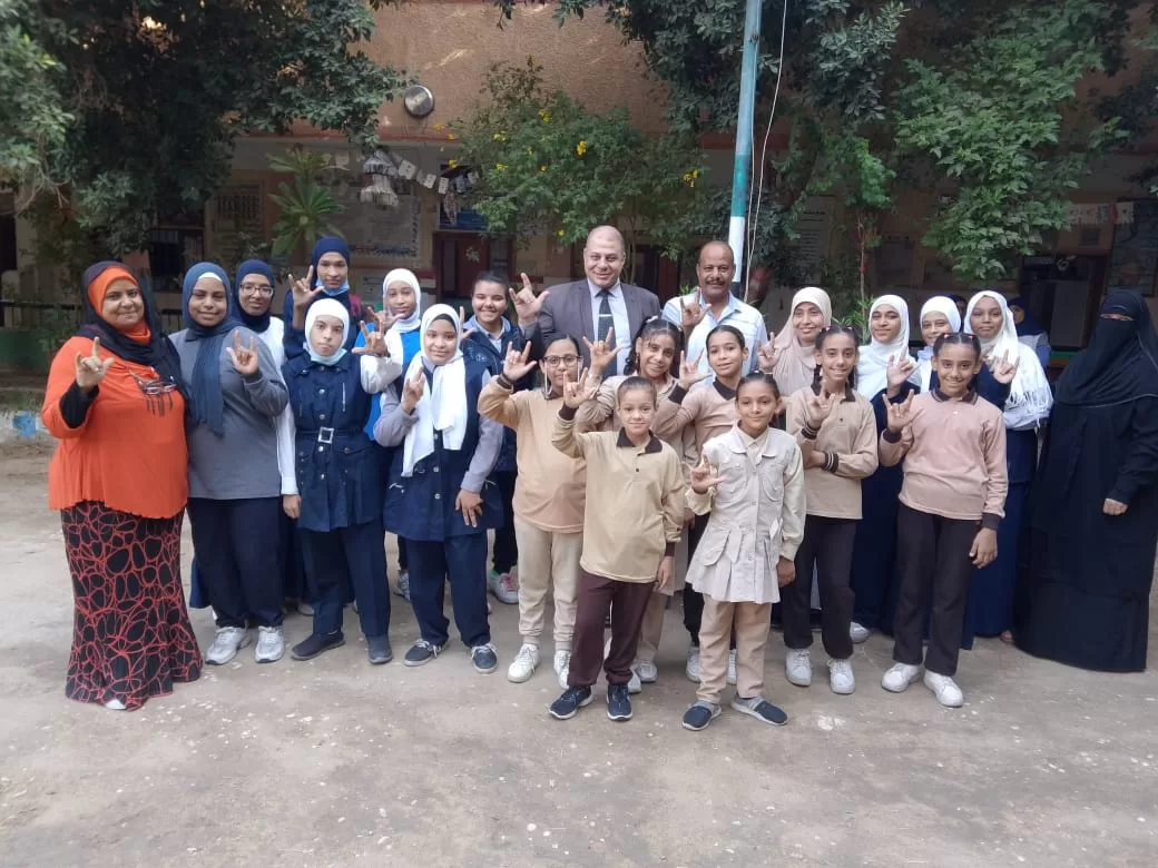 تعليم قنا: انتهاء عصر الانتقال الآلي بين الصفوف 31 - جريدة المساء