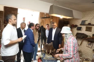 محافظ الجيزة يتفقد مشروعات جهاز رعاية وتشغيل الشباب بعدد من أحياء المحافظة 45 - جريدة المساء