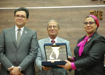 ندوة نساء أكتوبر : نواجه معركة شرسة من خلال بث الشائعات والمخدرات والهجرة غيرالشرعية 17 - جريدة المساء