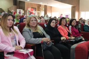 أمل عمار : نناشد المحافظين توثيق قصص أبطال أكتوبر في "فيديوهات" بالطرق وأعلى الكبارى 25 - جريدة المساء