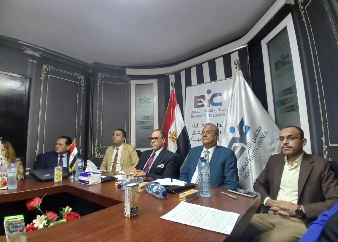 ندوة "من نصر أكتوبر إلي الجمهورية الجديدة" بمجلس الشباب المصري